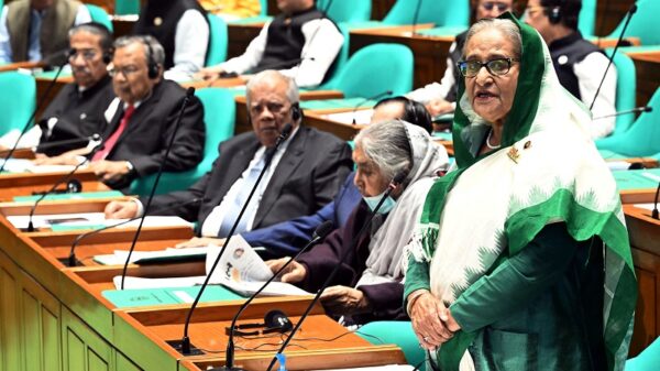 দ্রব্যমূল্য নিয়ে গুজবে কান না দেওয়ার আহ্বান প্রধানমন্ত্রীর